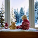 window winter child